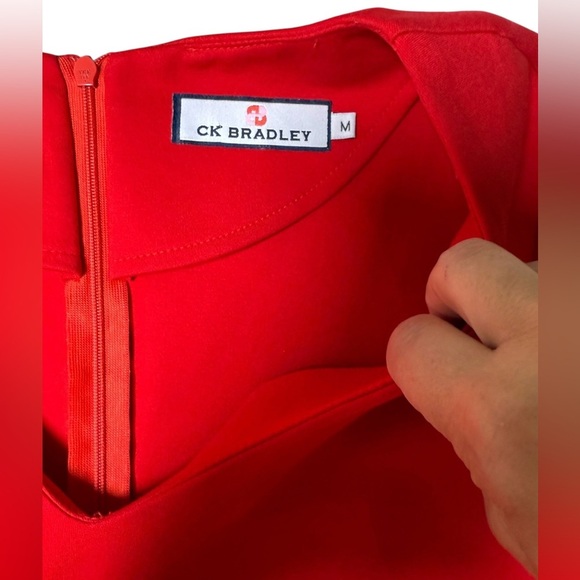 CK Bradley Red Ruffle Sleeve Shift Dress Women’s Size Medium - Picture 4 of 5